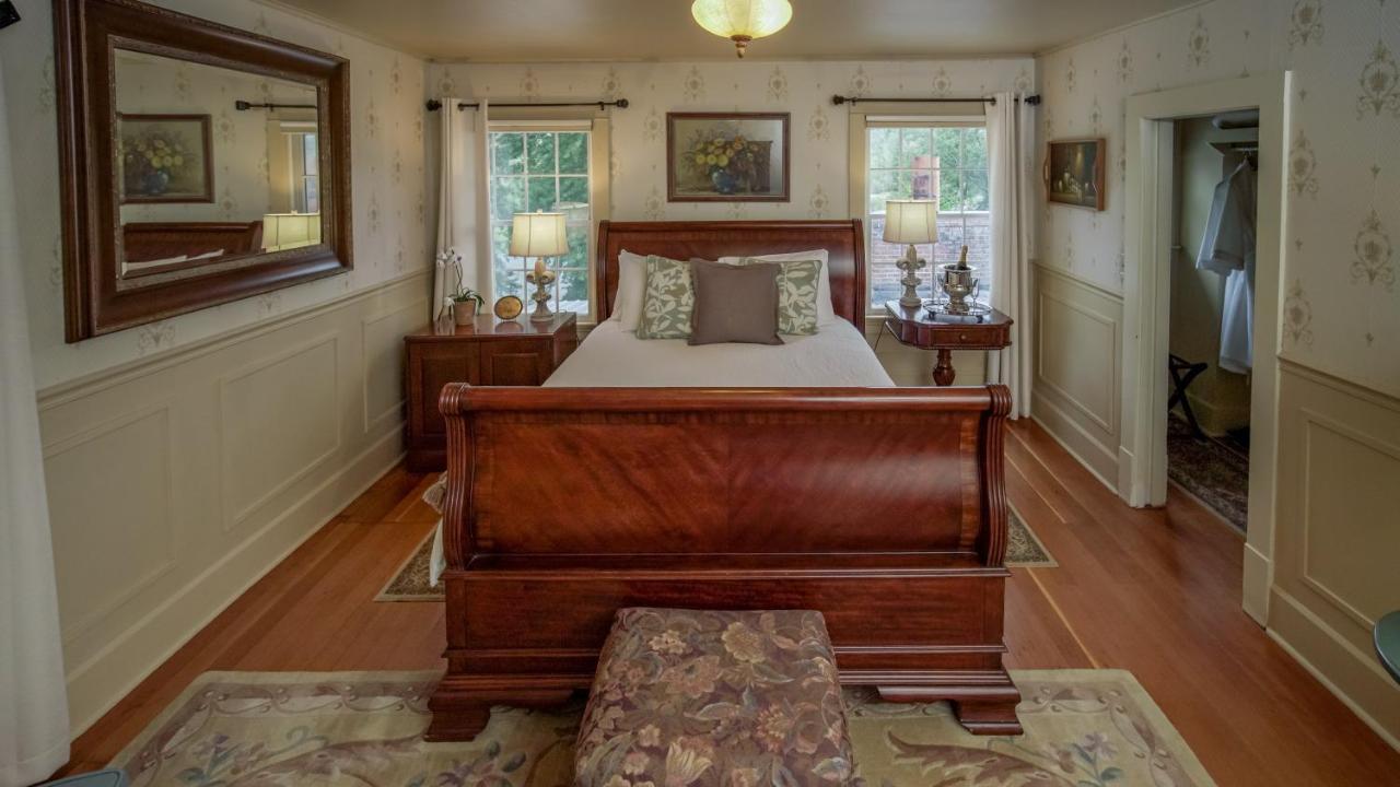 Warm Springs Inn & Winery Sunnyslope Esterno foto