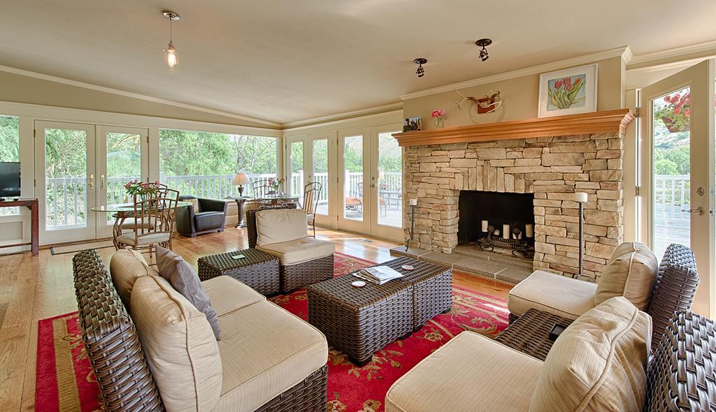 Warm Springs Inn & Winery Sunnyslope Esterno foto