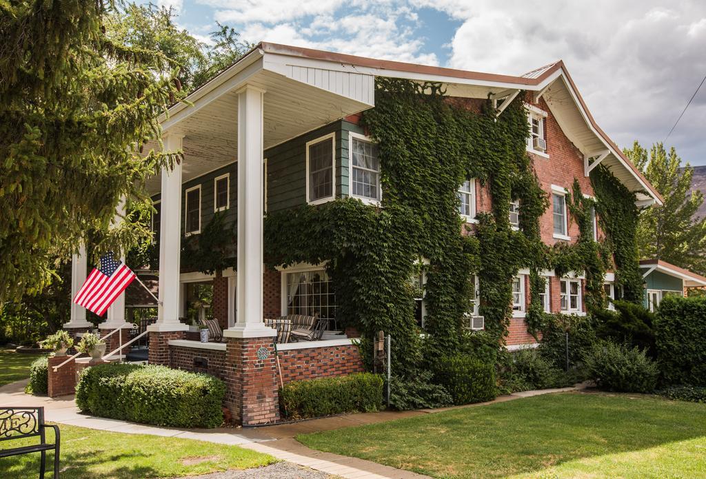 Warm Springs Inn & Winery Sunnyslope Esterno foto
