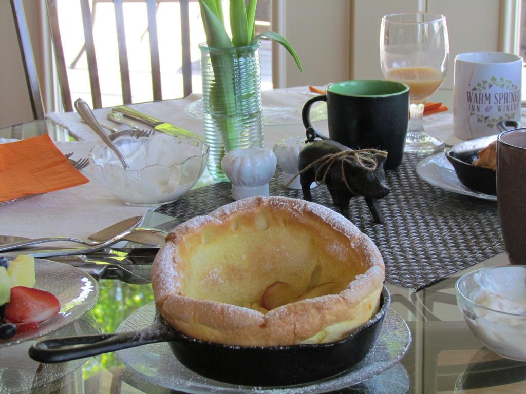 Warm Springs Inn & Winery Sunnyslope Esterno foto
