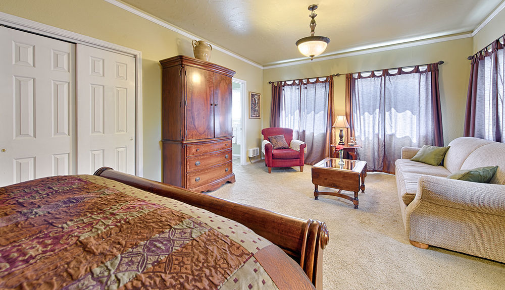 Warm Springs Inn & Winery Sunnyslope Esterno foto