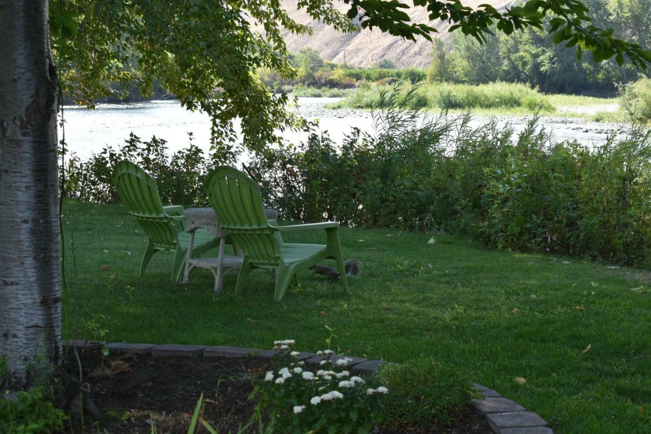 Warm Springs Inn & Winery Sunnyslope Esterno foto